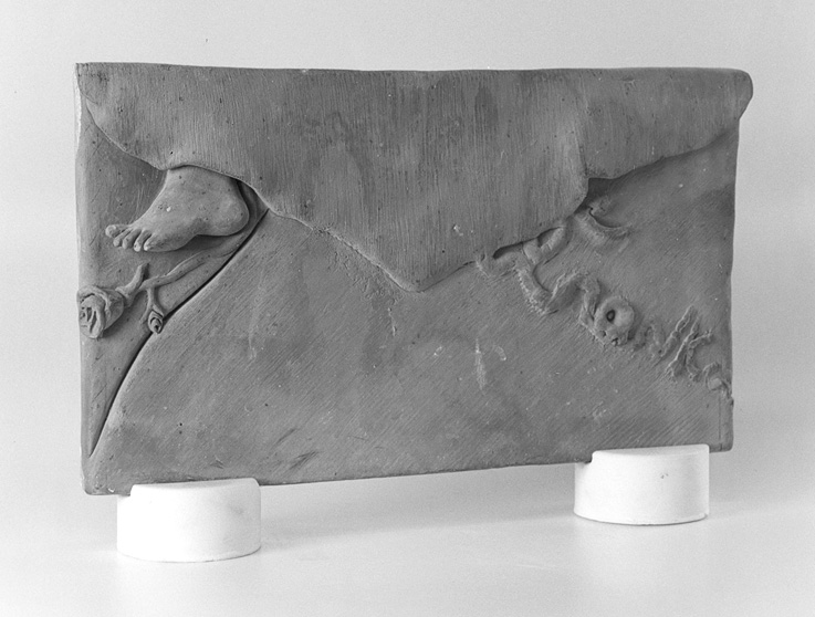 silvina-spravkin-Pietrasanta-Air-Mail-Bozzetto-marmo-scultura